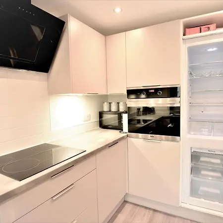 Exec 2Bed 2Bath Serviced Apartment Balcony Parking Milton Keynes Exterior foto