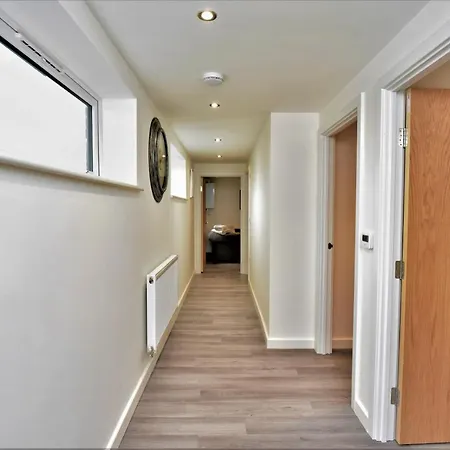 Exec 2Bed 2Bath Serviced Apartment Balcony Parking Milton Keynes Exterior foto